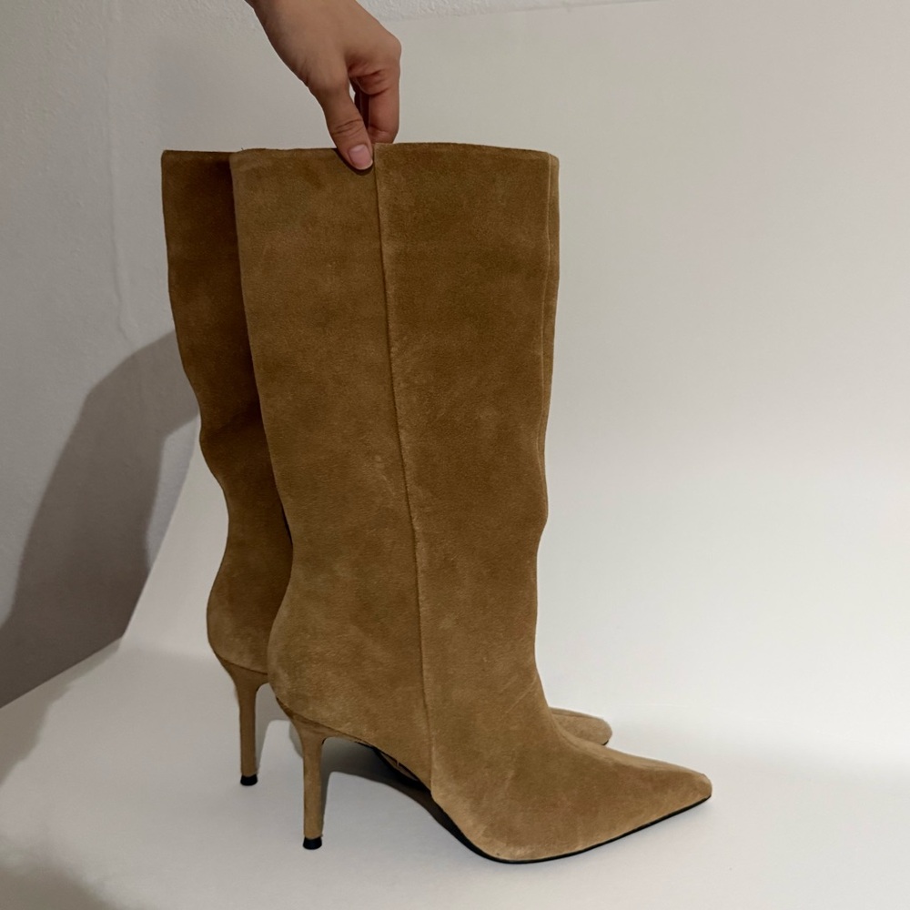 Zara brand new Tan Suede Knee-High Boots